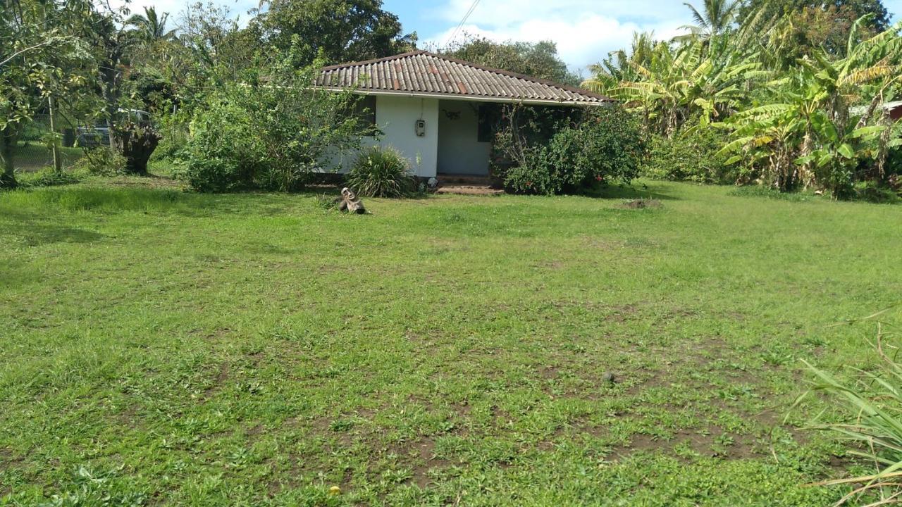 Cabanas Varua Hanga Roa Exterior photo